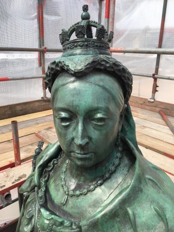 queen Victoria bronze