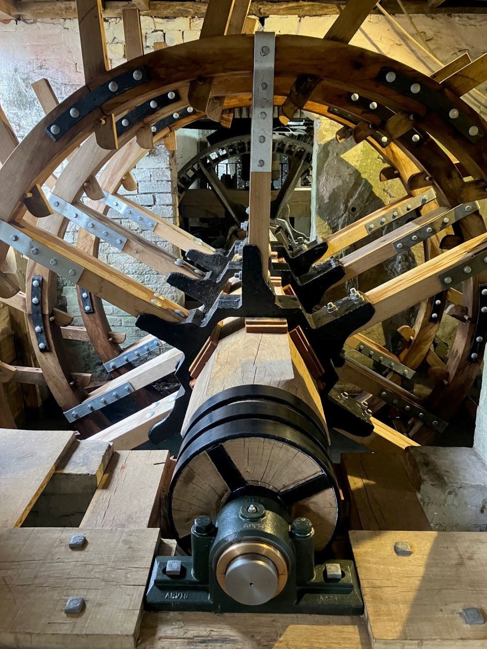 Winchester City Mill - wheel running